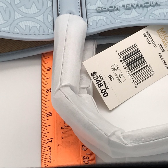 MICHAEL MICHAEL KORS JODIE PALE OCEAN TOTE NWT - Picture 12 of 13